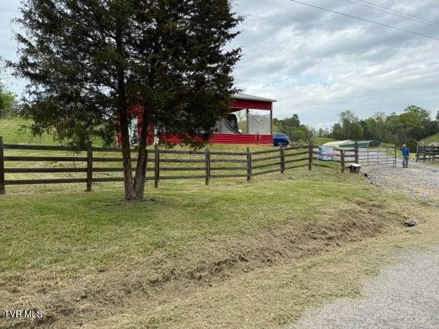 Photo #4: 169 Williams Lane Lane