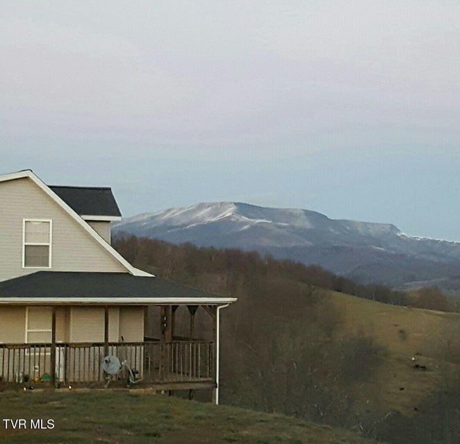 Photo #3: 84 Deerview Lane