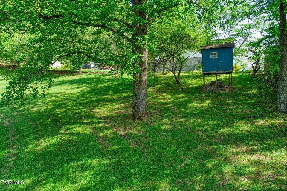 Photo #8: 467 Allen Drive