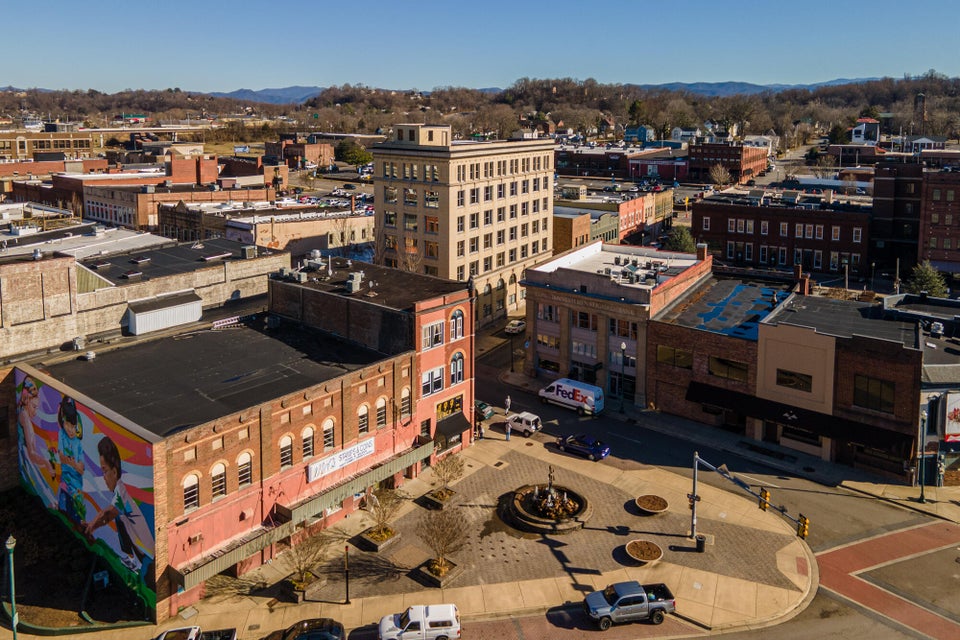 Photo #55: 200 Main Street