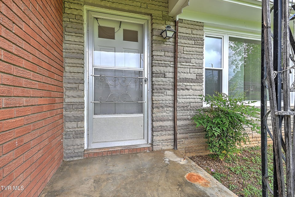 Photo #2: 1809 Ridgemont Drive