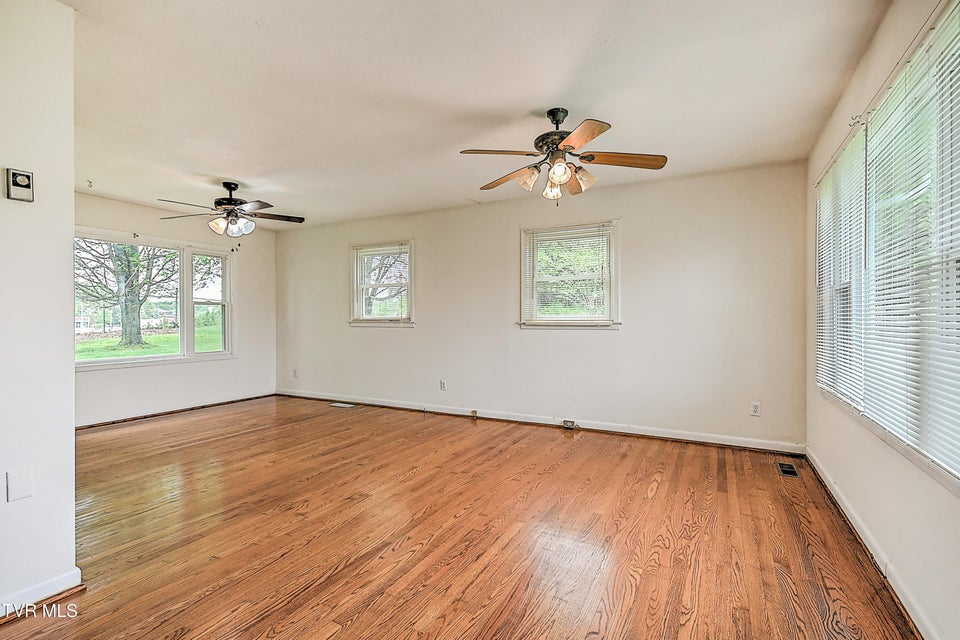 Photo #5: 1809 Ridgemont Drive