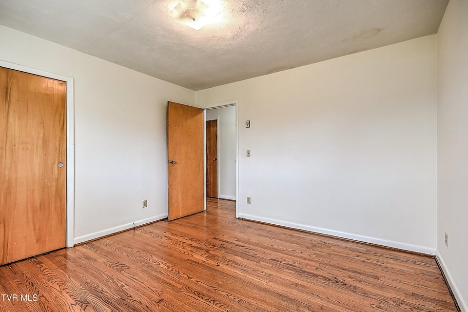 Photo #16: 1809 Ridgemont Drive