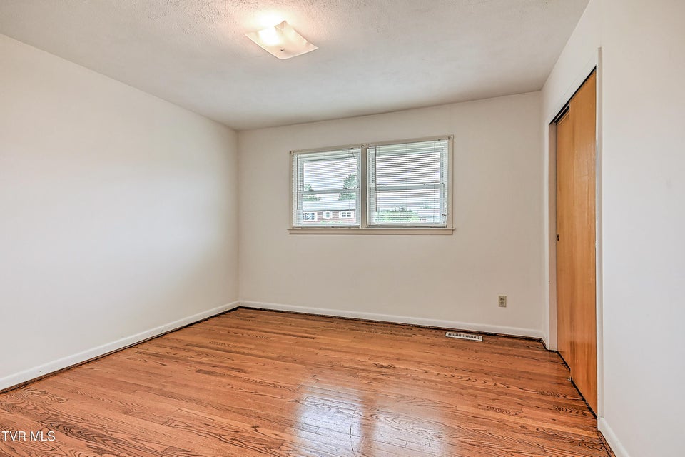Photo #17: 1809 Ridgemont Drive