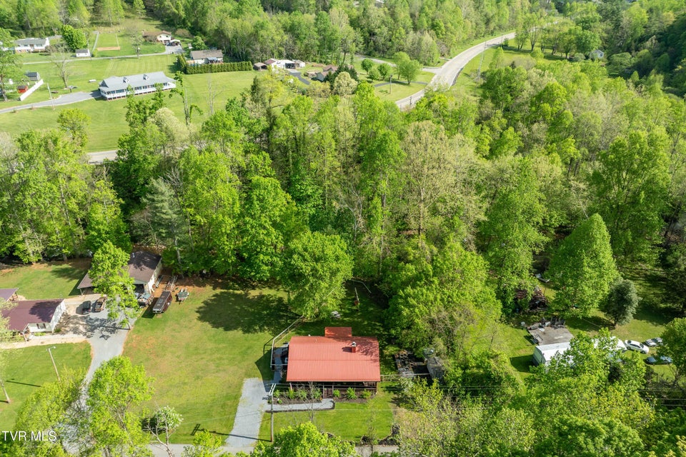 Photo #37: 135 Grindstaff Hollow Road