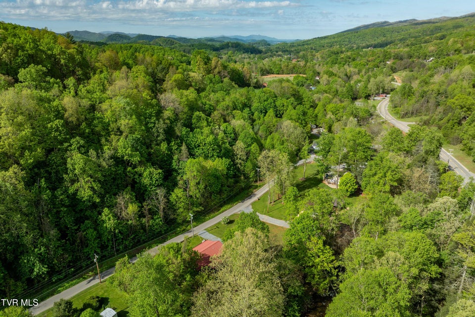 Photo #79: 135 Grindstaff Hollow Road