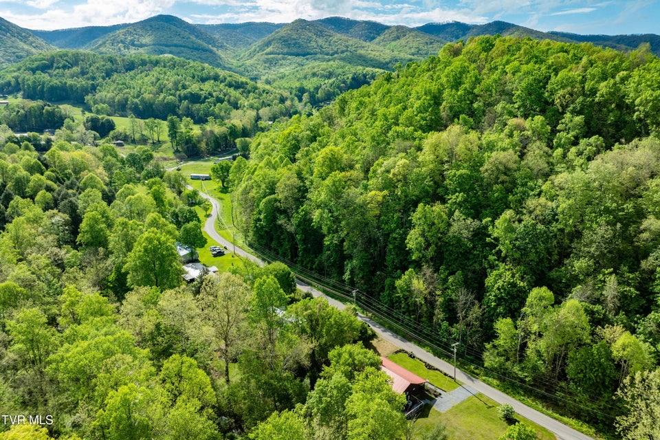 Photo #74: 135 Grindstaff Hollow Road
