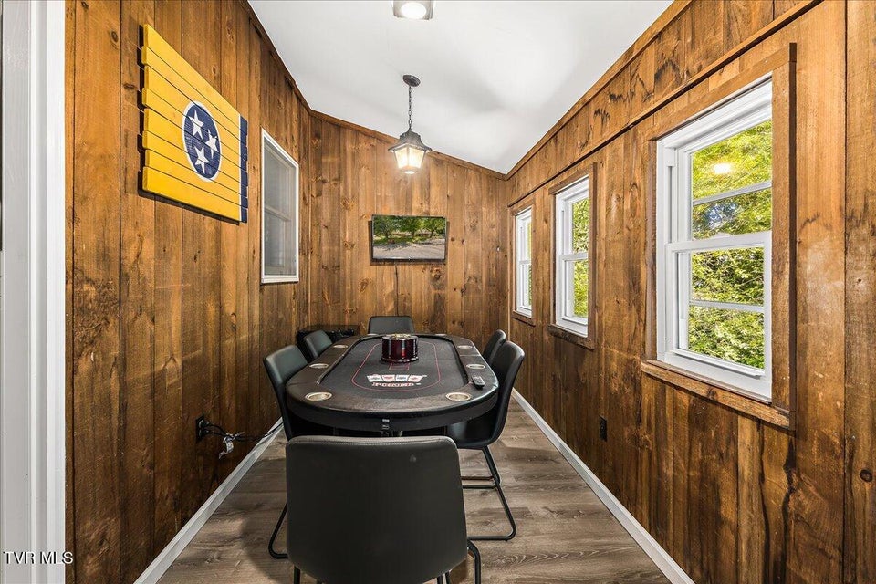 Photo #16: 1837 Presswood Road