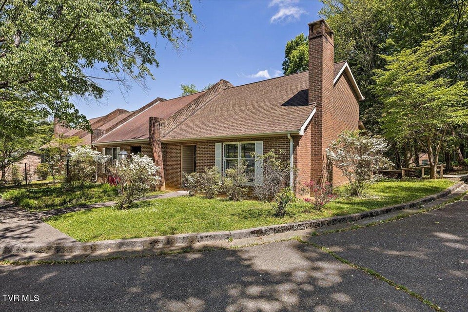 Photo #2: 1837 Presswood Road