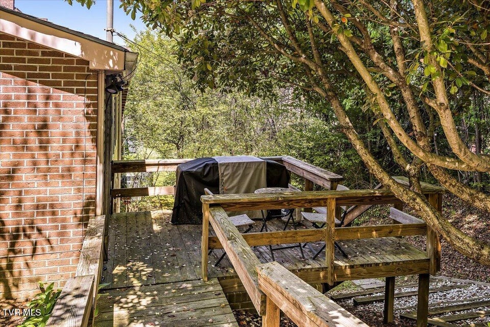 Photo #49: 1837 Presswood Road