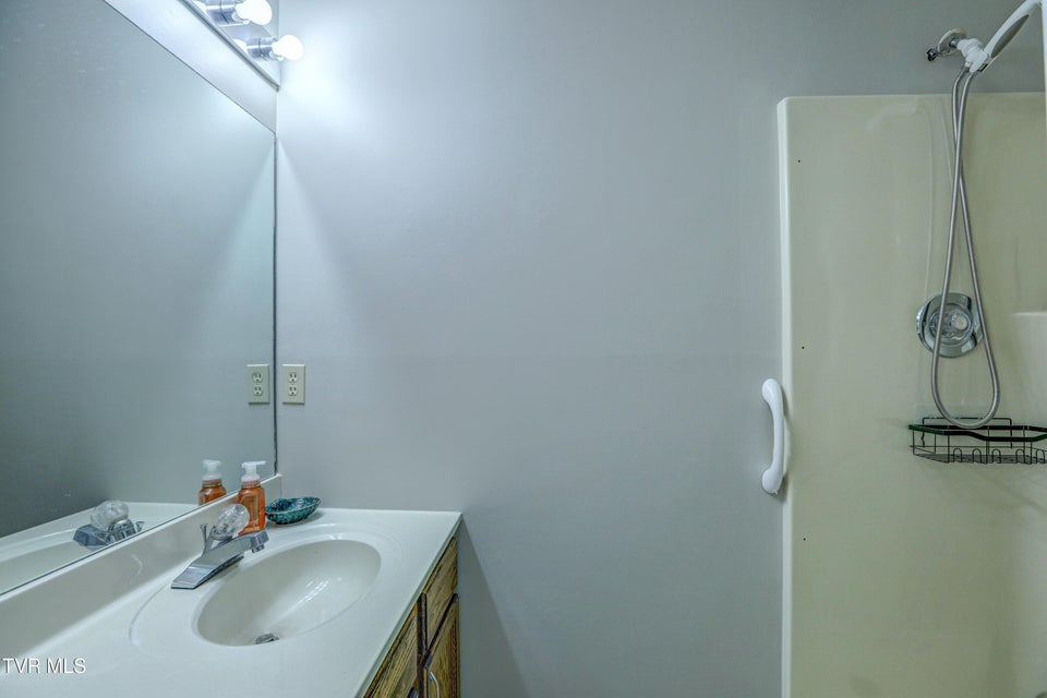 Photo #24: 1544 Jessee Street