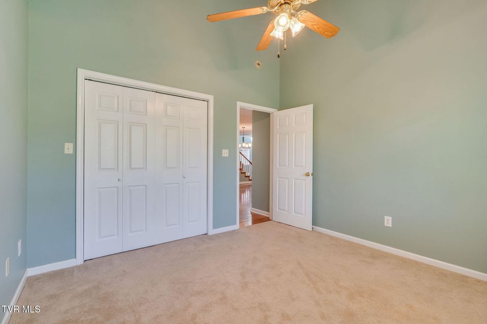 Photo #19: 610 Willowcrest Place