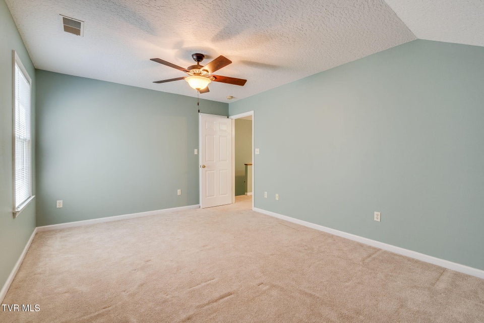 Photo #30: 610 Willowcrest Place