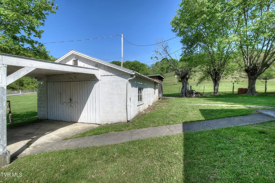 Photo #4: 324 Donnie Crawford Road