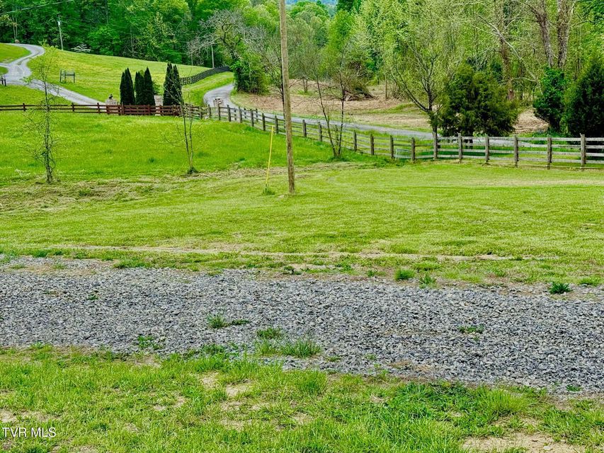 Photo #11: 169 Williams Lane Lane