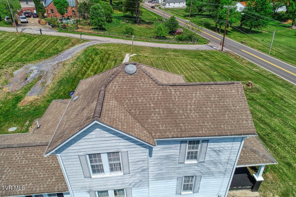 Photo #10: 103 Highland Street