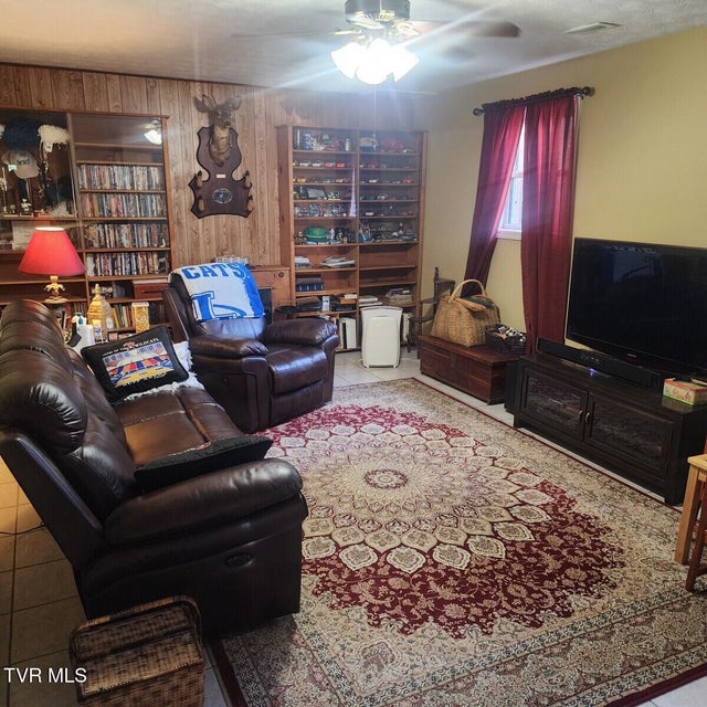 Photo #21: 475 Brookdale Drive
