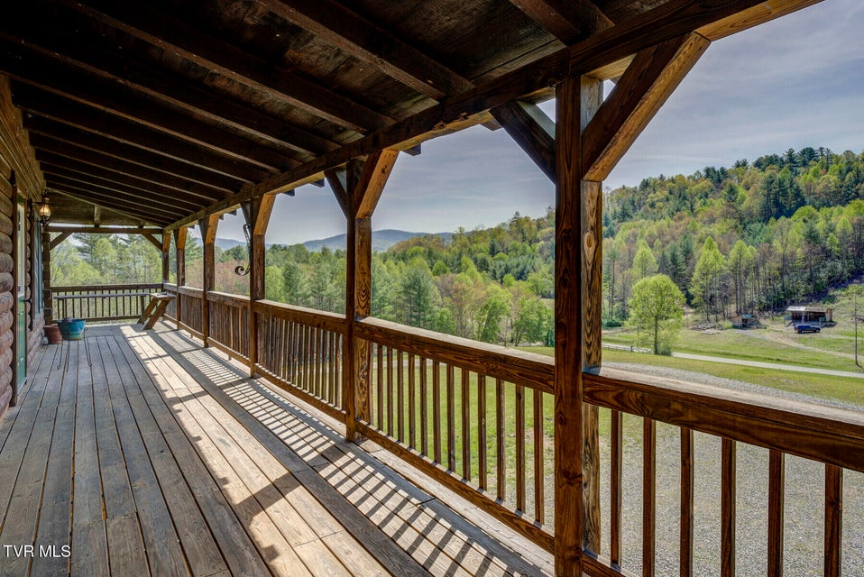 Photo #8: 303 Valley View Acres