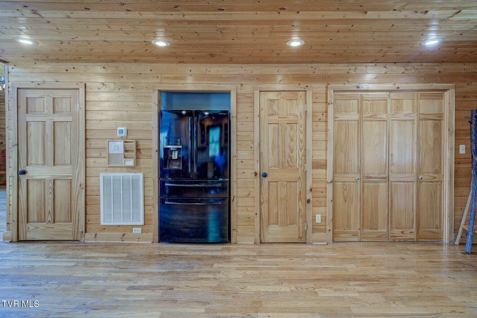 Photo #23: 303 Valley View Acres
