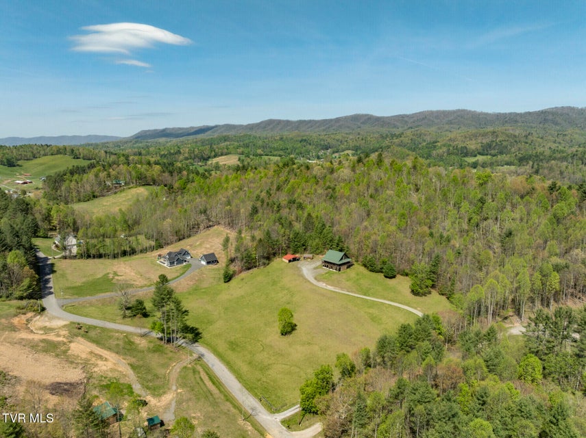 Photo #50: 303 Valley View Acres