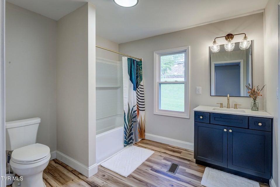 Photo #19: 157 Hawk Street