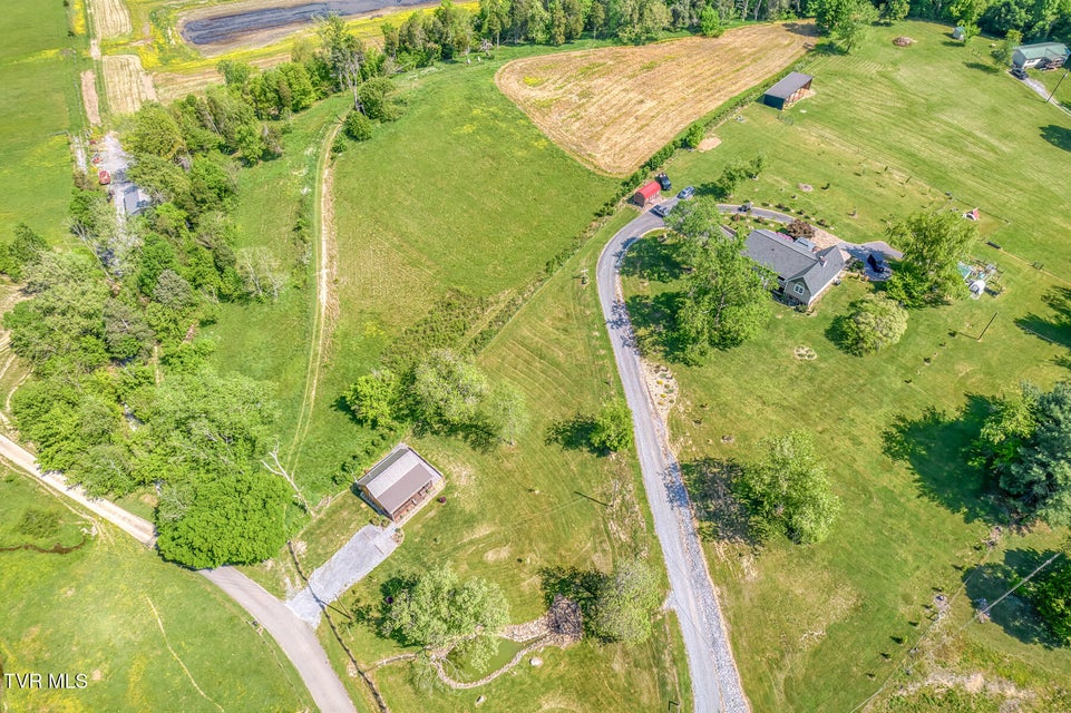 Photo #8: 190 Lyons Road