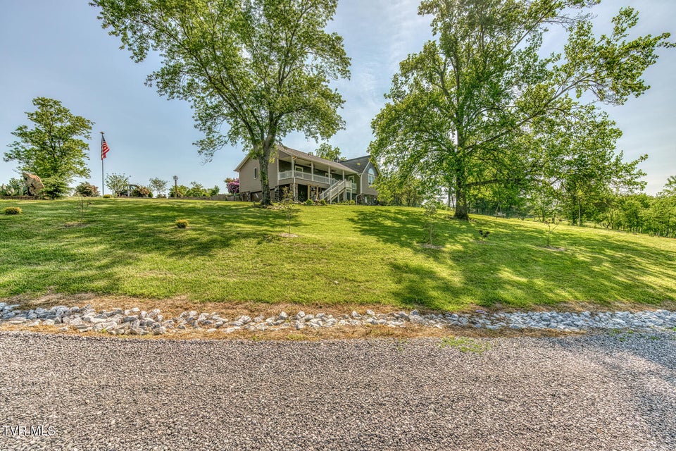 Photo #42: 190 Lyons Road