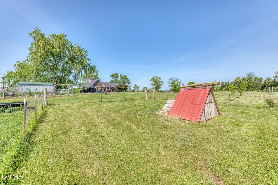 Photo #62: 190 Lyons Road
