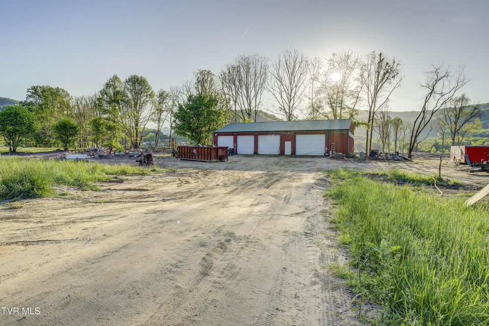 Photo #36: 701 Bailey Lane