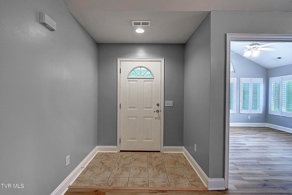Photo #8: 152 Avonlea Place