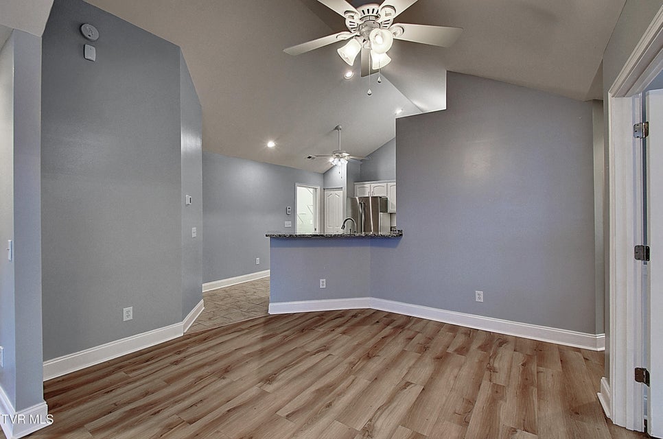 Photo #17: 152 Avonlea Place