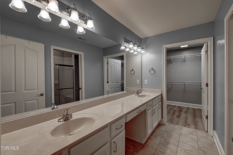 Photo #30: 152 Avonlea Place