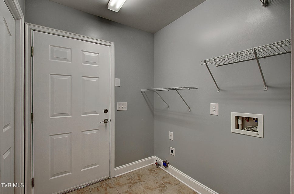 Photo #38: 152 Avonlea Place
