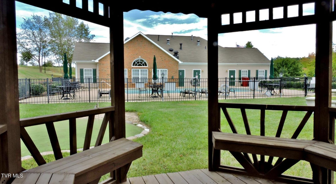 Photo #43: 152 Avonlea Place