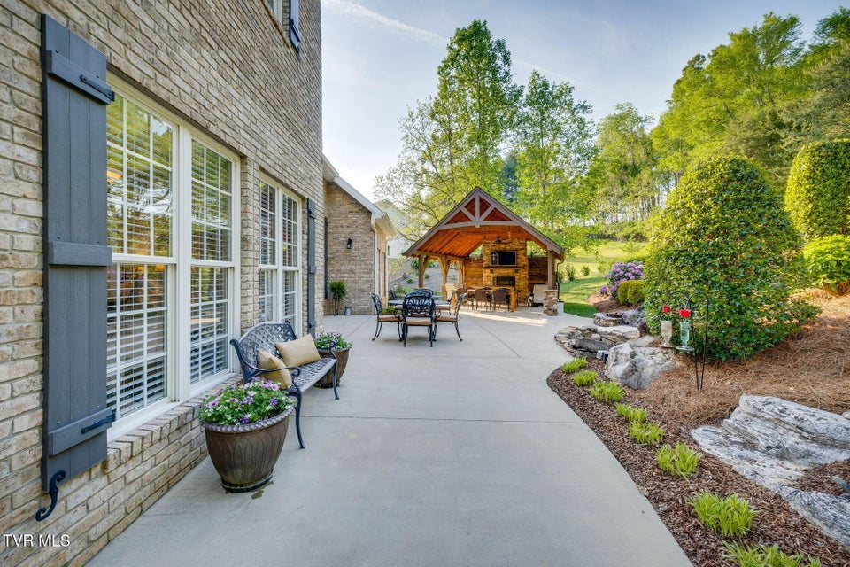 Photo #47: 106 Stone Ridge Court