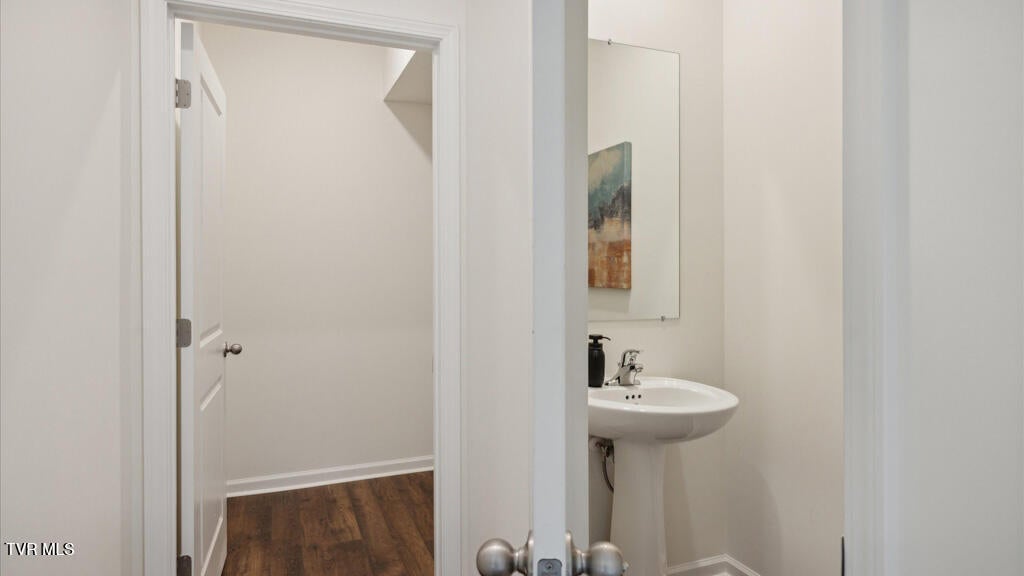 Photo #10: 804 Pinhoti Street 