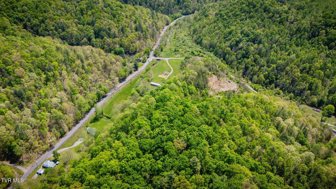 Photo #34: 120 Bear Hollow Rd Road