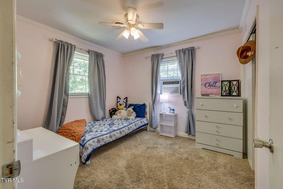 Photo #19: 112 Mayor Avenue