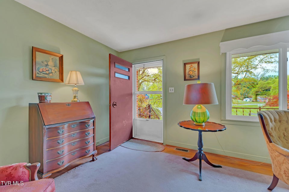 Photo #9: 290 Valley Drive