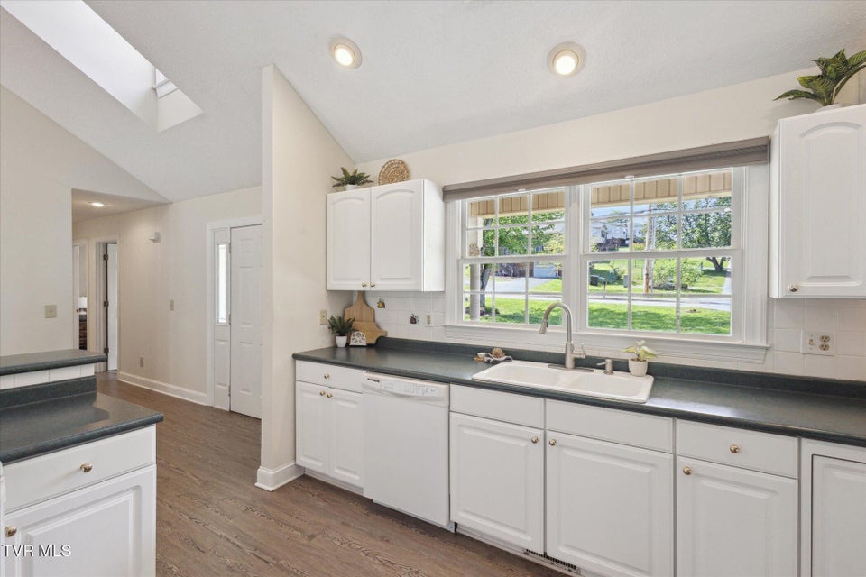 Photo #10: 2905 Antioch Road