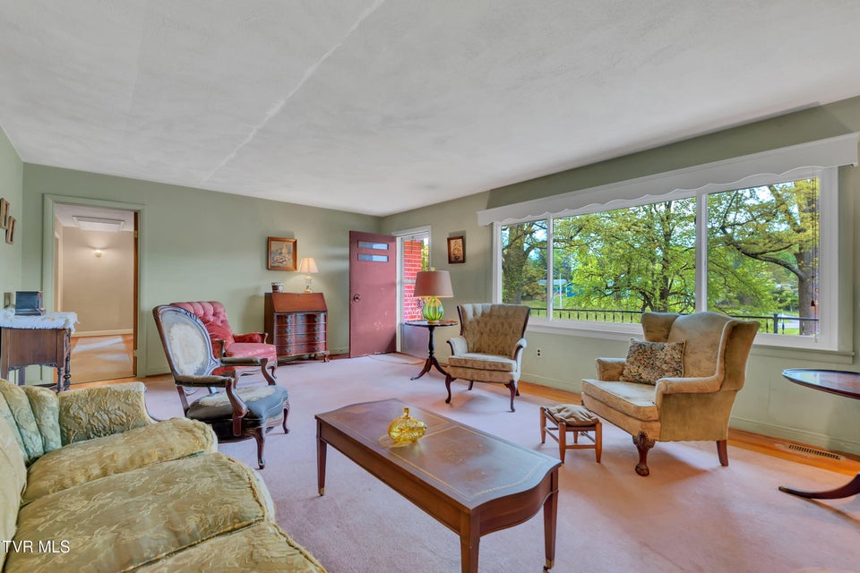 Photo #10: 290 Valley Drive