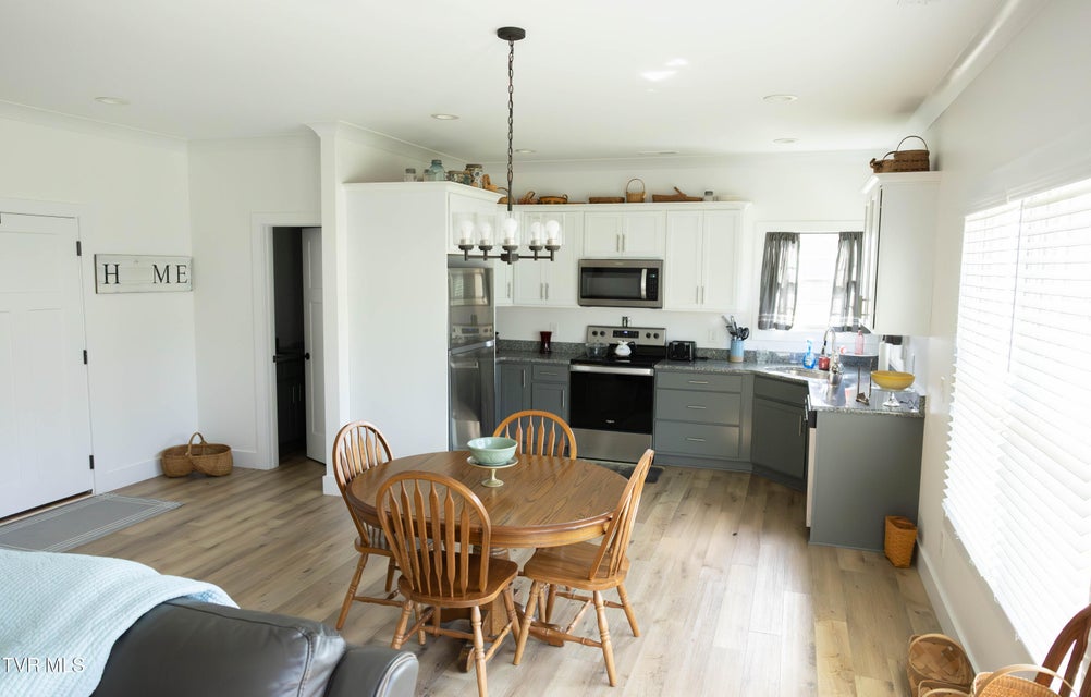 Photo #6: 2834 Mccoy Street