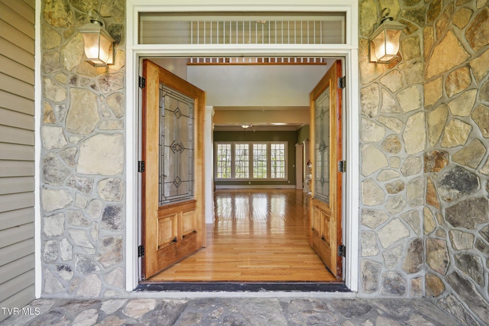 Photo #15: 500 Ridge Avenue