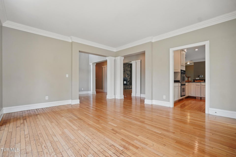 Photo #23: 500 Ridge Avenue