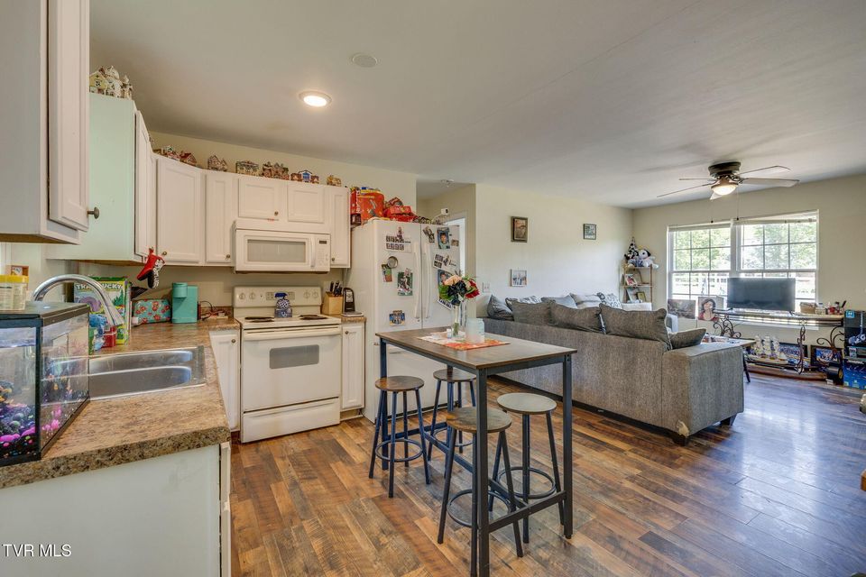 Photo #8: 355 Cherry Grove Road