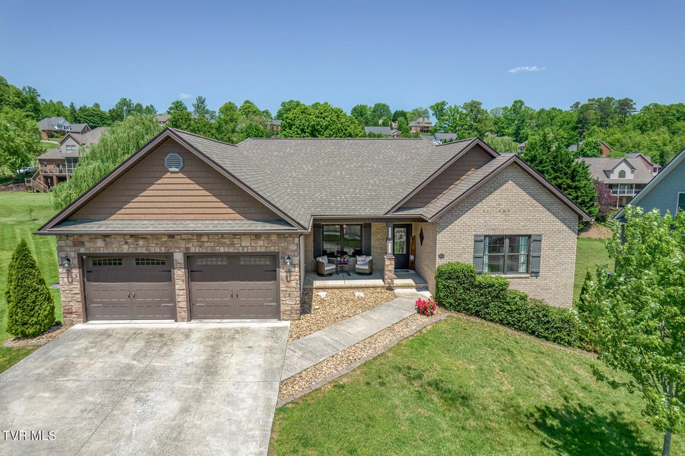 Photo #2: 1008 Bellingham Drive