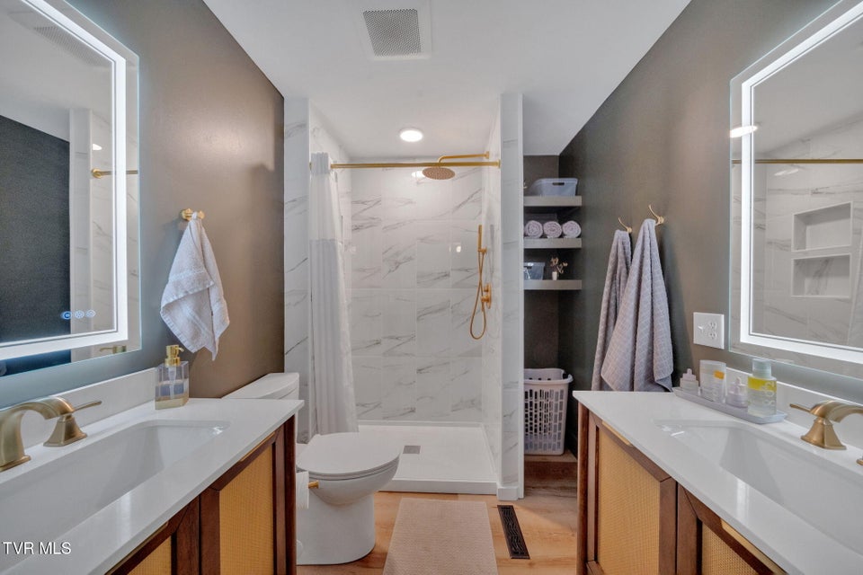 Photo #25: 2413 Essex Drive