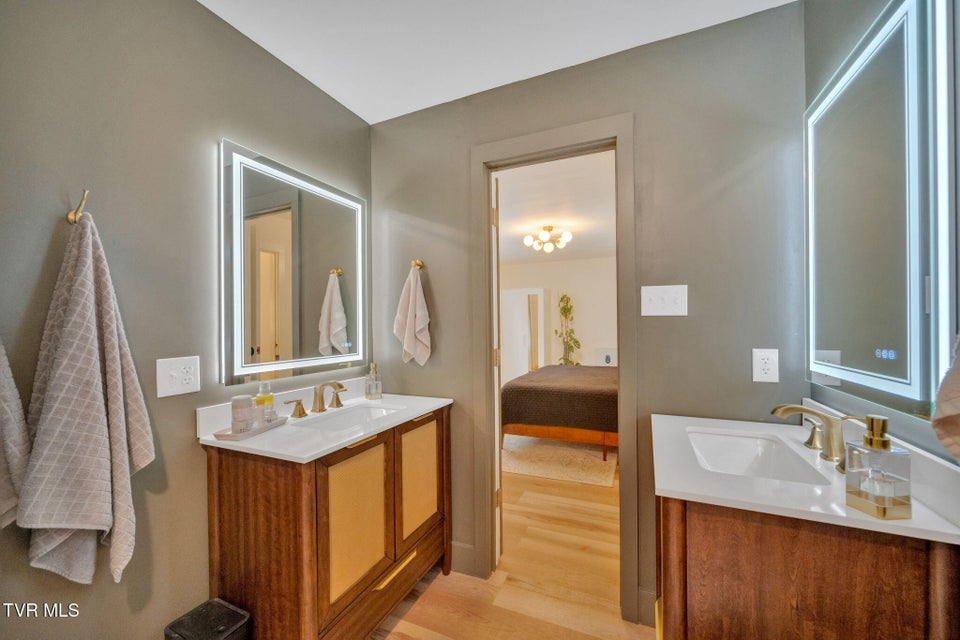 Photo #26: 2413 Essex Drive