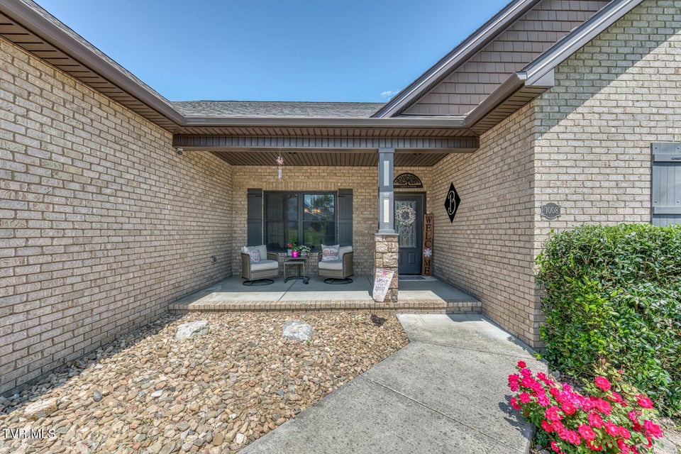 Photo #4: 1008 Bellingham Drive