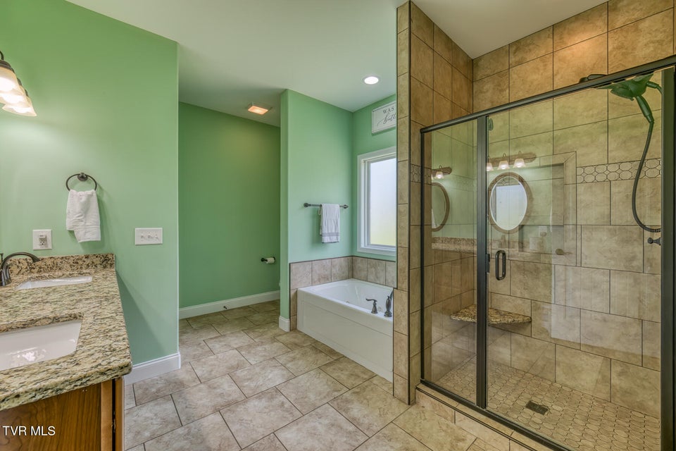 Photo #29: 1008 Bellingham Drive
